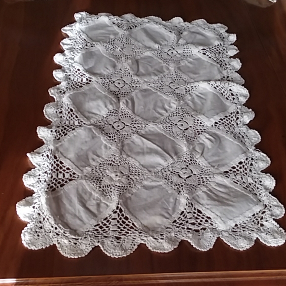 Lot of 5 pretty doilies - Picture 4 of 8